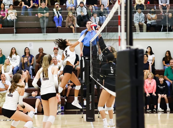 Archbishop Mitty vs Saint Francis September 27, 2023 Photo-Jim Malone42